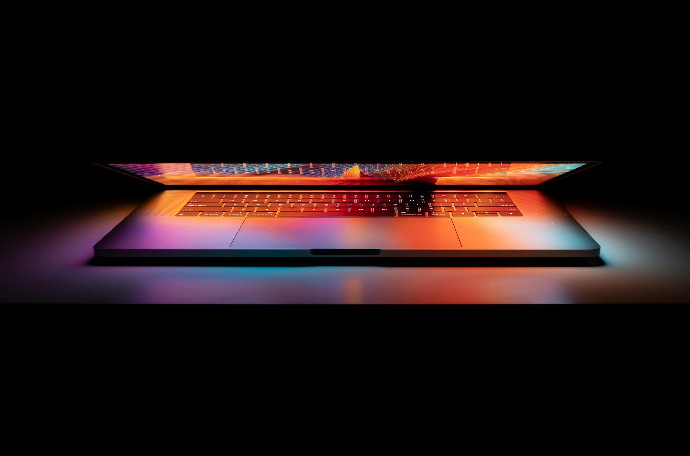 Mise à jour macOS Tahoe 26.1 : Ce qui est corrigé, ce qui ne l'est pas - Guide complet des changements 2025