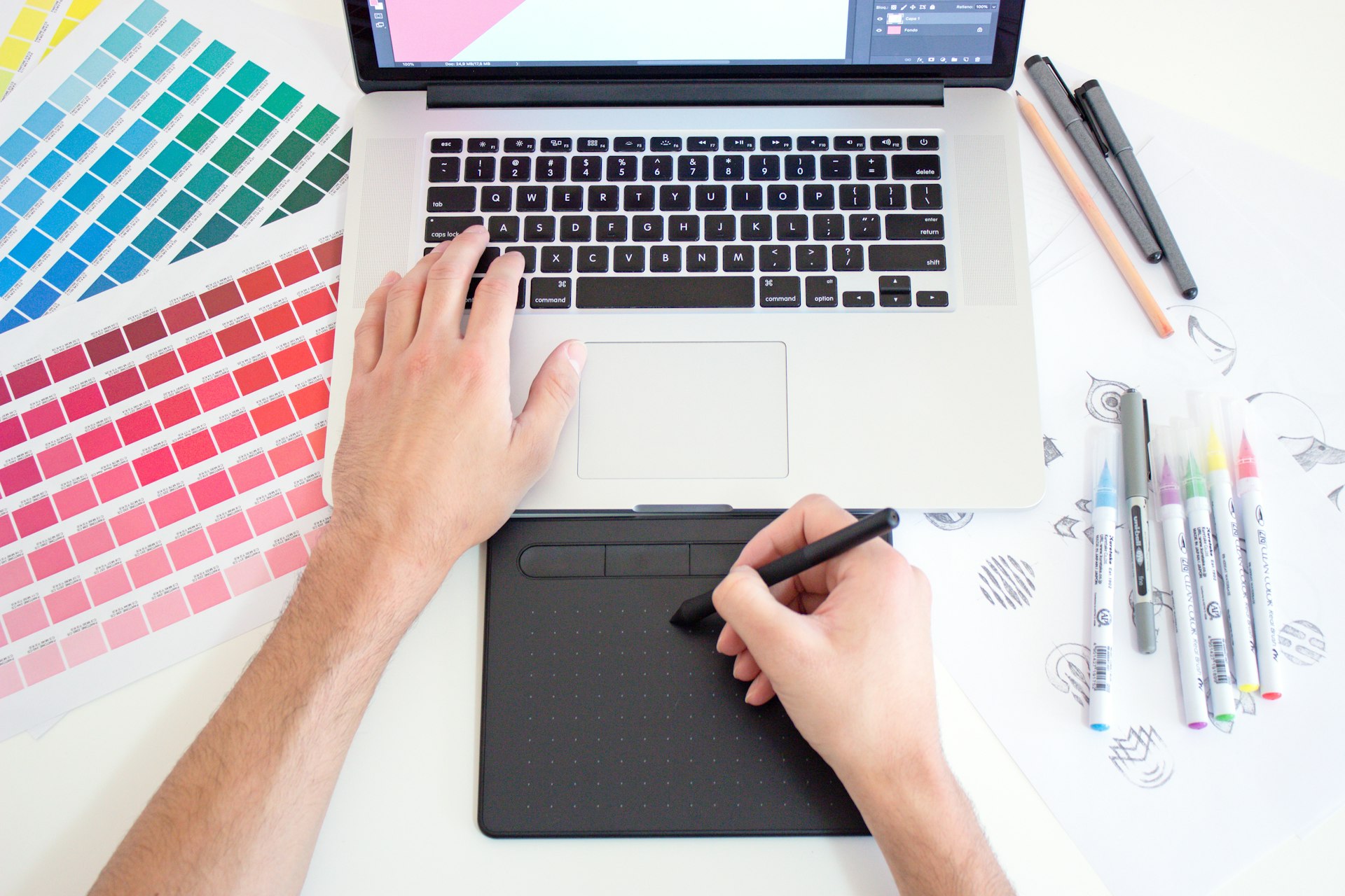 プロフェッショナルなクリエイティブ作業用のMac上のAdobe Creative Cloudアプリ