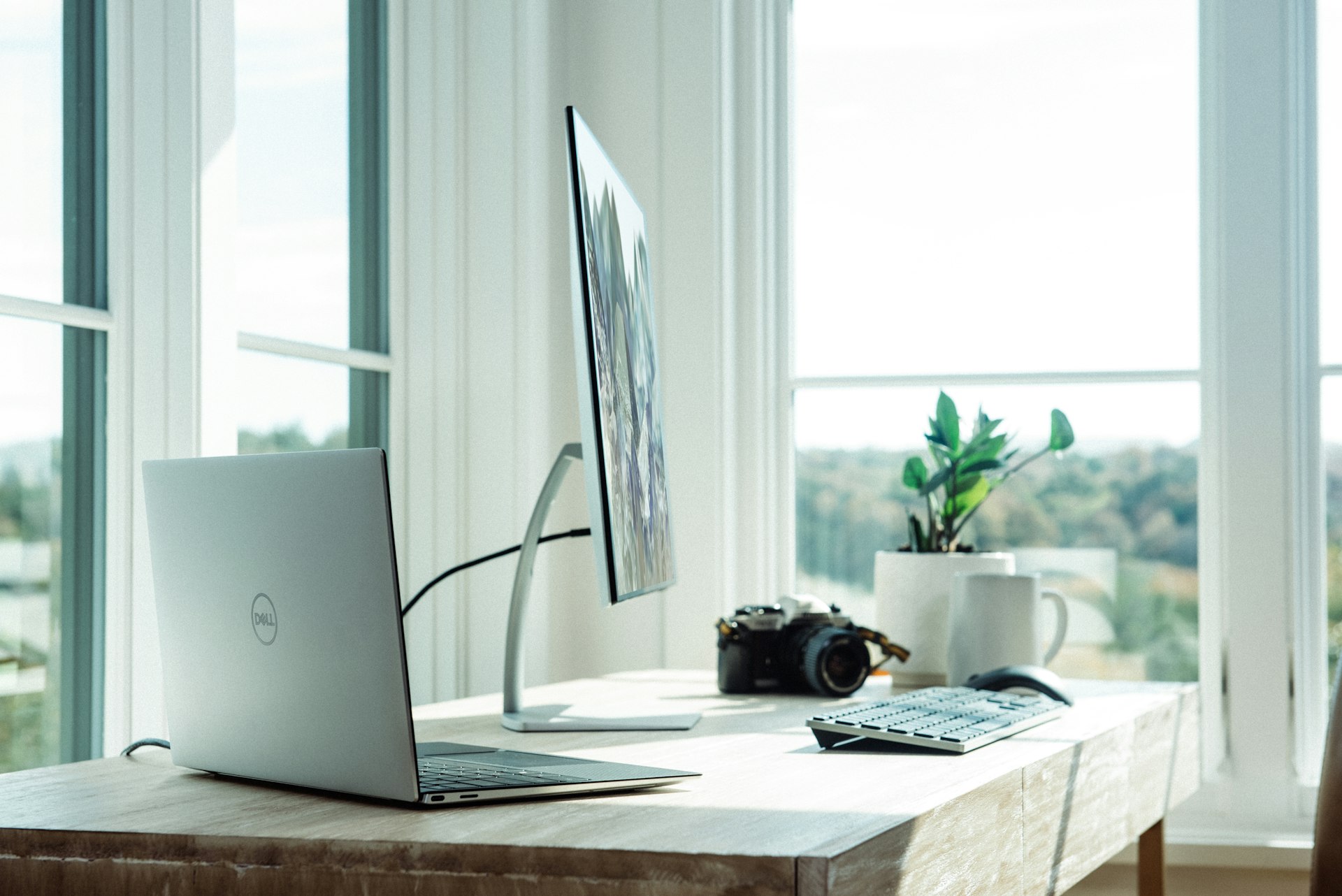 macOS Tahoe для Intel Mac: Полное руководство по оптимизации 2025