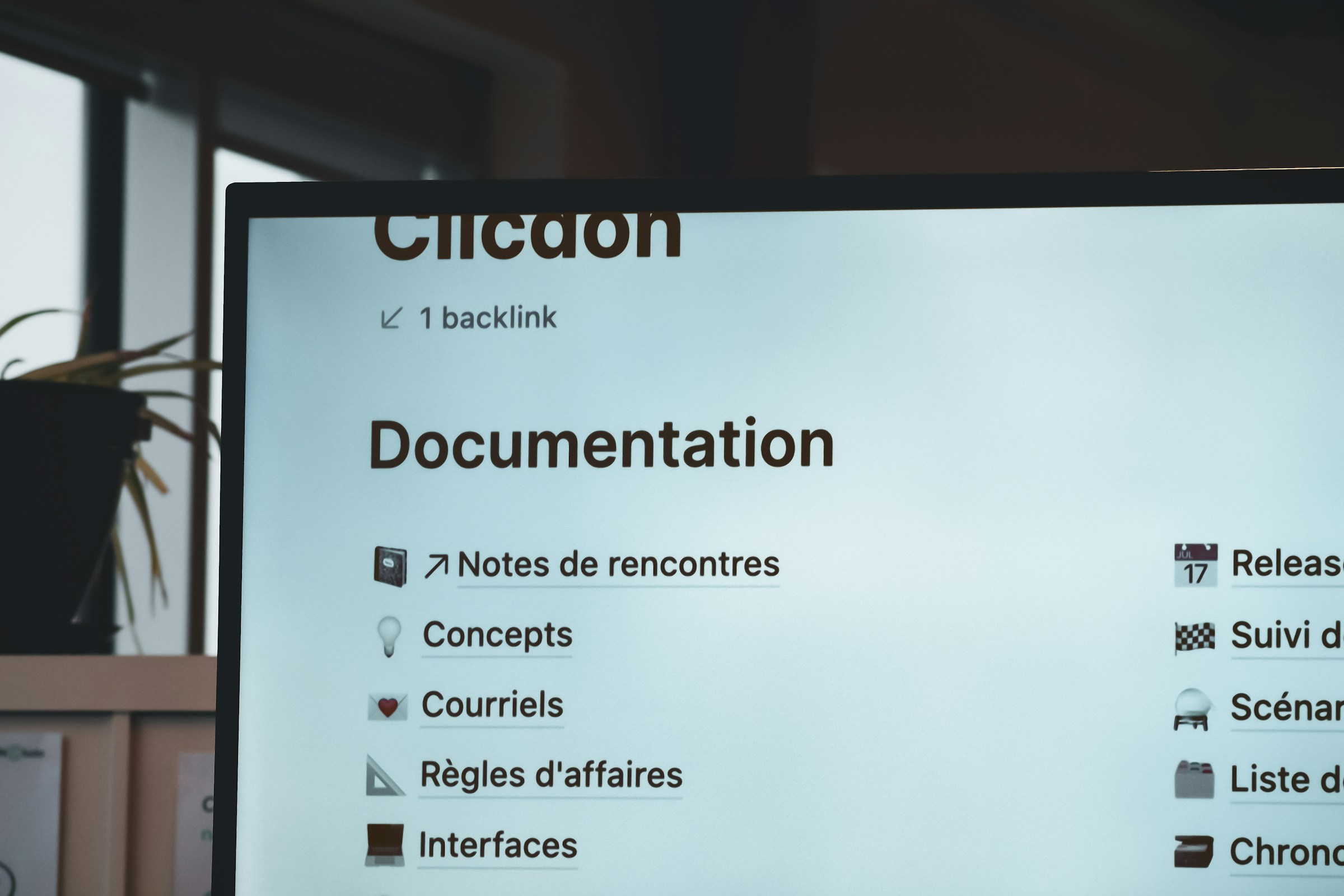 macOS modern interface design